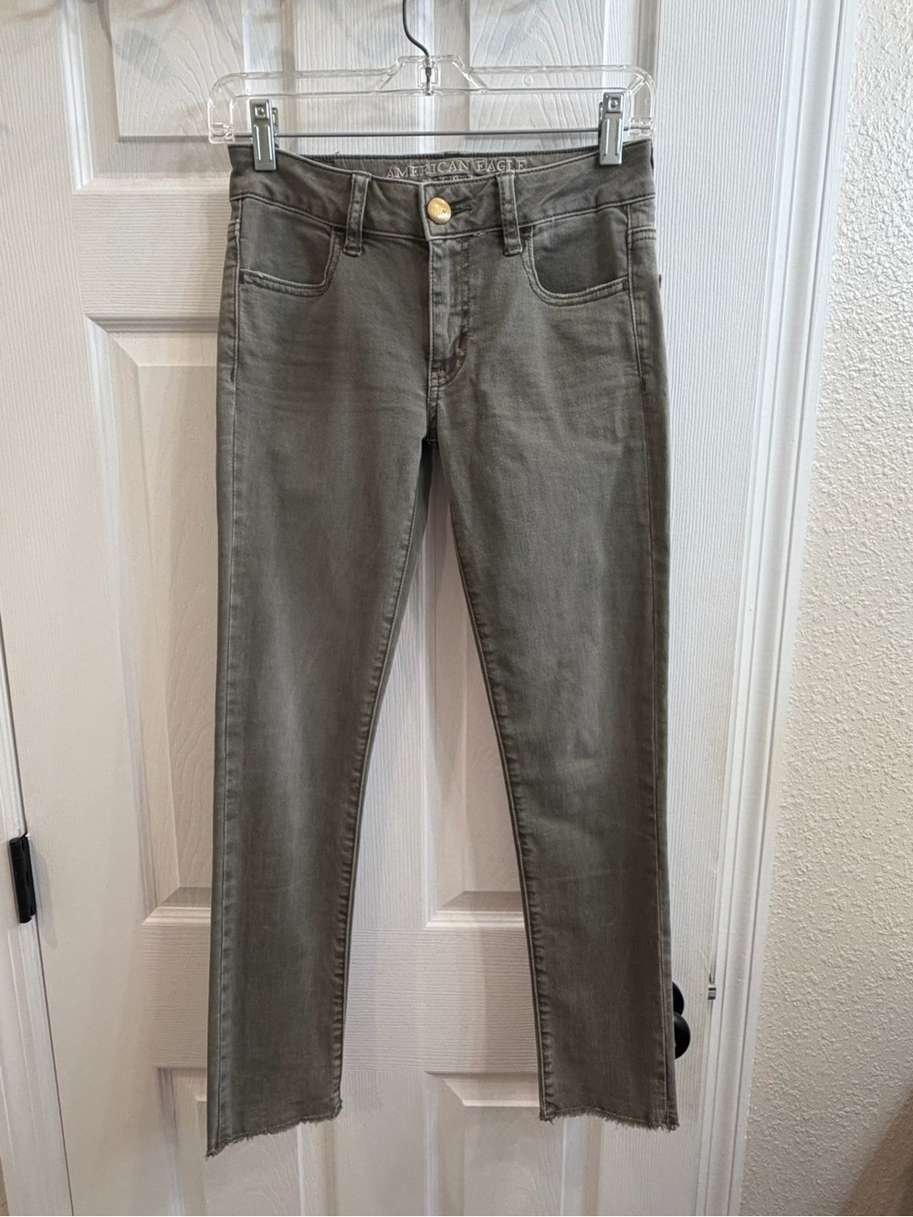 American Eagle Outfitters Olive High-Rise Cropped Skinny Jeans Juniors 0